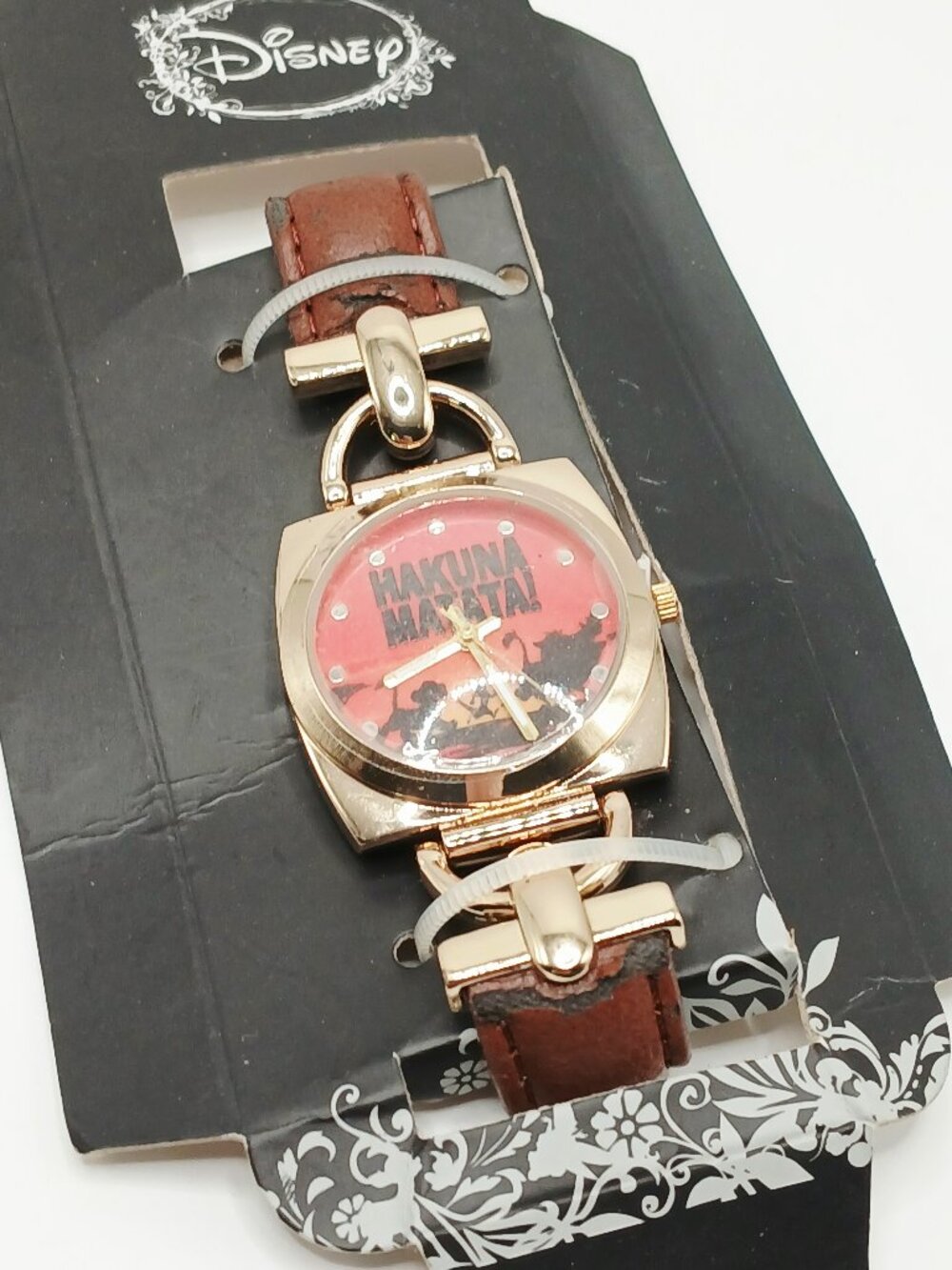Vintage Disney Lion King Hakuna Matata Cast Member Watch LE- NOS factory sealed
